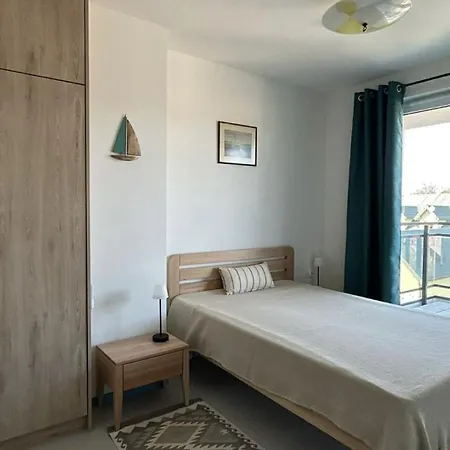 아파트 Premium Piamola - Balkon 33m2 Z Widokiem Na Zalew Wislany, Ladowarka Ev, Box Na Rowery, Basen
