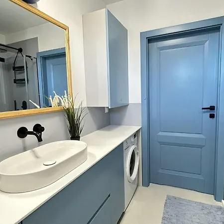 Premium Piamola - Balkon 33m2 Z Widokiem Na Zalew Wislany, Ladowarka Ev, Box Na Rowery, Basen * Kąty Rybackie