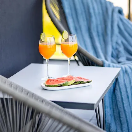 Premium Piamola - Balkon 33m2 Z Widokiem Na Zalew Wislany, Ladowarka Ev, Box Na Rowery, Basen * Kąty Rybackie